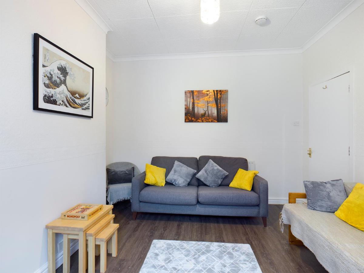 Cheerful 3 Bedroom Home With Free Parking And Wifi Chester Dış mekan fotoğraf
