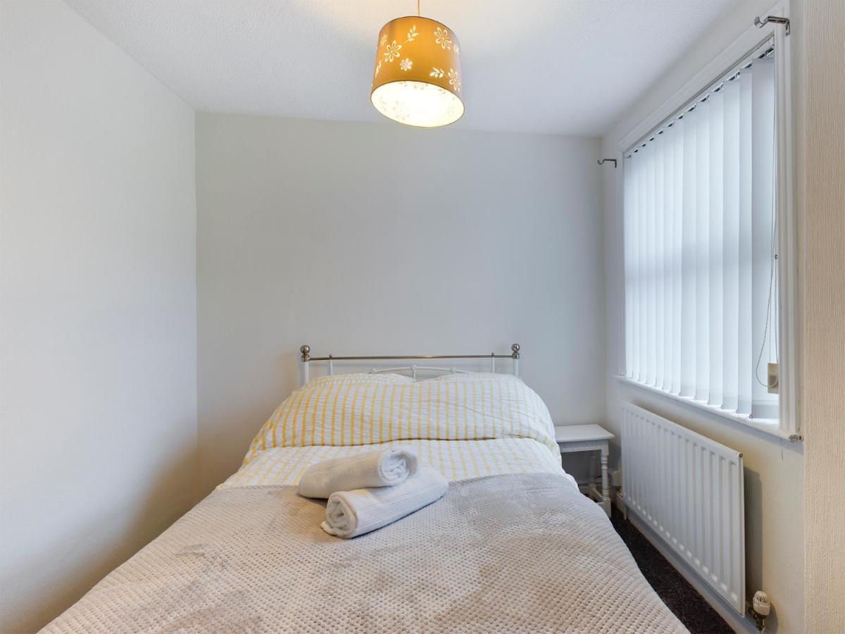 Cheerful 3 Bedroom Home With Free Parking And Wifi Chester Dış mekan fotoğraf